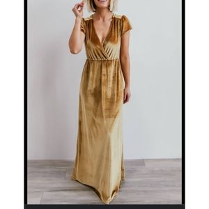 Baltic Born Liza Velvet Maxi Dress in Gold Size XXL